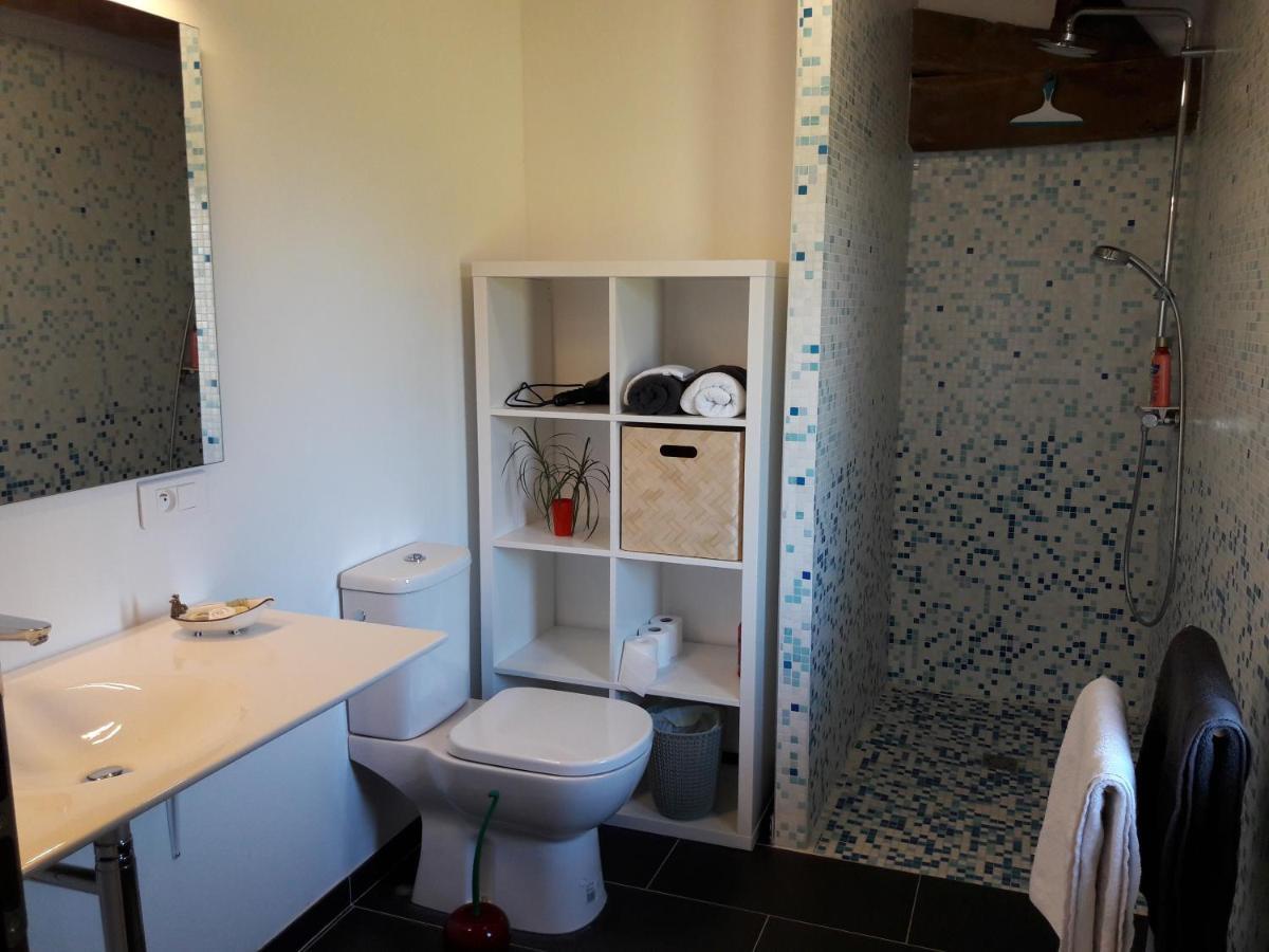 Lunas  La Girafe Bleue Bed & Breakfast エクステリア 写真